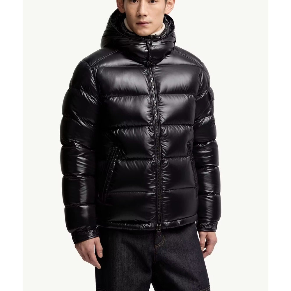 Moncler Maya Short Down Jacket Shiny Black Nylon Laque Puffer Size 1 Small